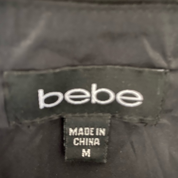 BEBE  Women’s Silky Skirt. - Picture 4 of 4